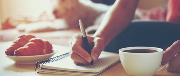How to Create a 30-Day Gratitude Journal and Feel Happier